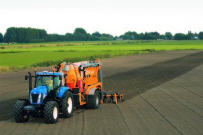 Tracteur T8050 de New Holland, plus de puissance pour un contrôle plus efficace